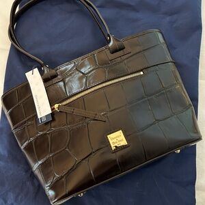 Large Dooney and Bourke Tote Bag